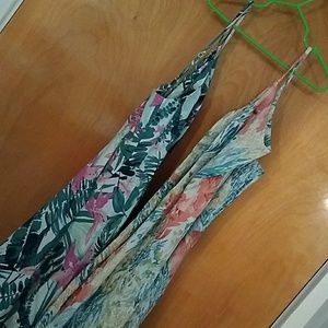 2 old navy summer dresses